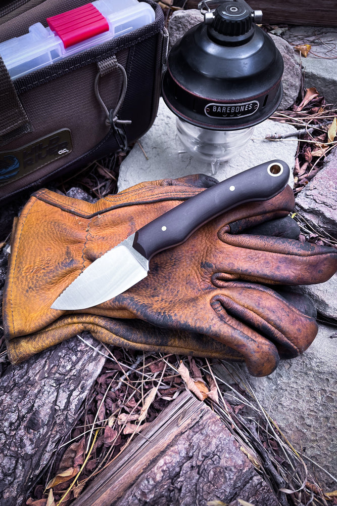 
                  
                    Skinning Knife (Richlite)
                  
                