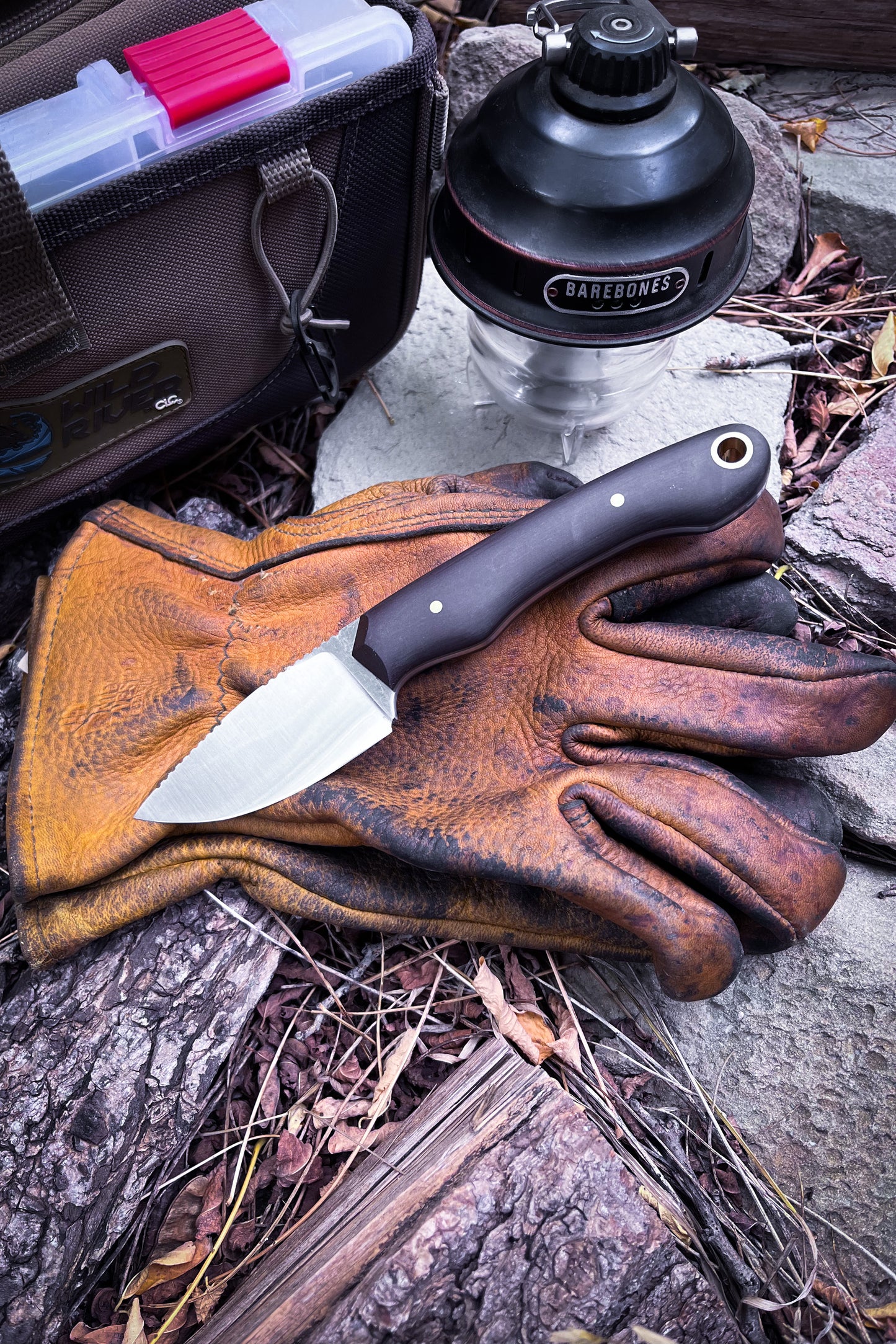 
                  
                    Skinning Knife (Richlite)
                  
                