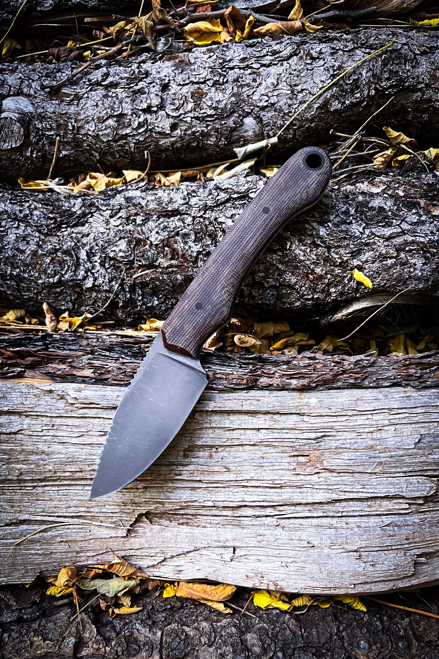 
                  
                    Skinning Knife (Canvas Micarta)
                  
                